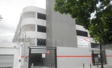 Alquiler o Venta - Cochera Fija en Segundo Piso! - Quilmes