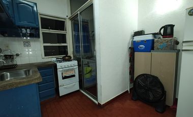 Departamento en  venta de 2 ambientes con balcón - Sarandí