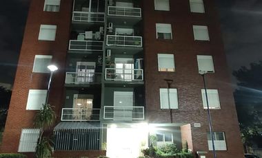 Departamento en  venta de 2 ambientes con balcón - Sarandí