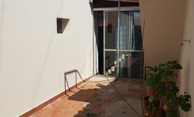 Casa en  Alquiler