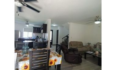 CASA EN RENTA ZUAZUA PORTAL DEL NORTE