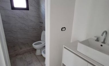 Casa en San Sebastian en AREA 7, A ESTRENAR