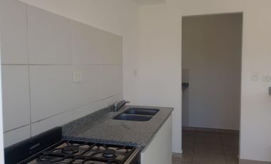 Casas de Santa Ana | Alquiler | Casa de 2 dormitorios y playroom o 3er dormitorio