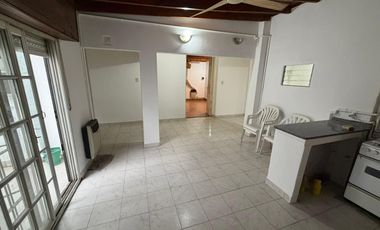 Casa 3 ambientes en alquiler