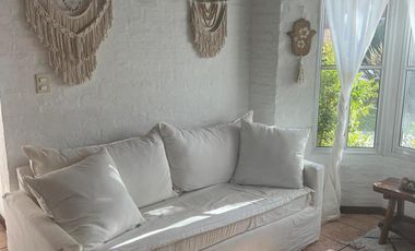Casa en alquiler AMOBLADO Echeverria Del Lago