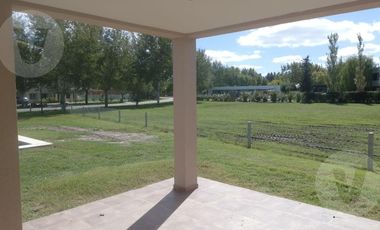 Casa en venta -  Barrio Haras del Sur II