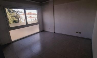 Vendo departamento en Barrio Buenos Aires Village