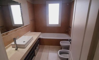 Vendo departamento en Barrio Buenos Aires Village