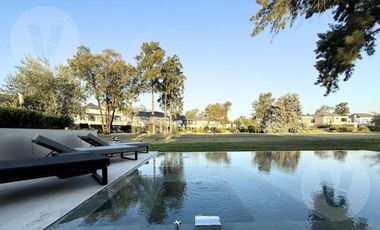Casa en venta, Saint Thomas Este-Oeste
