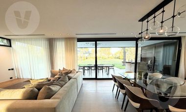 Casa en venta, Saint Thomas Este-Oeste