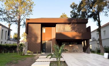 Casa en venta, Saint Thomas Este-Oeste