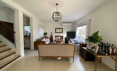 Casa en alquiler temporario en villanueva