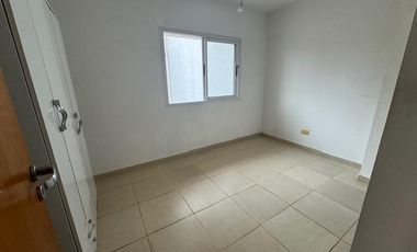 Departamento en Alquiler con cochera 2 ambientes