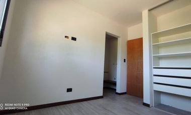 Casa a estrenar con pileta en  venta en Costa Esmeralda