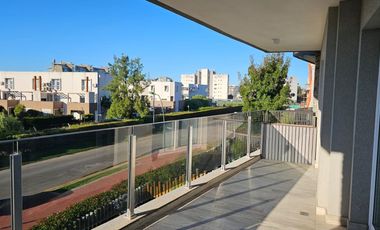 Alquiler departamento 2 ambientes con cochera en Torres Cristal Nordelta