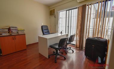 Piso de oficina en Belgrano.