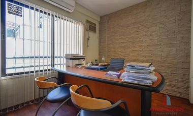 Piso de oficina en Belgrano.