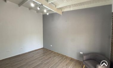 Casa en venta - Plaza Pueblo, Villa de Merlo