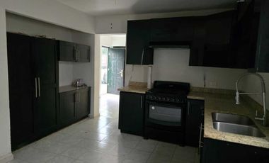 Casa en Venta - Colonia Leones, Monterrey