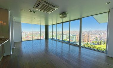 Exclusivo Departamento en Renta en Zona Dorada con Vista al Campo de Golf