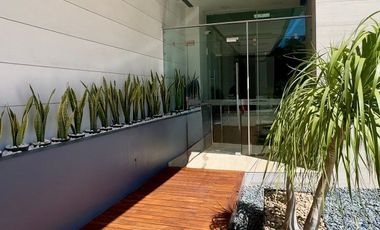 Exclusivo Departamento en Renta en Zona Dorada con Vista al Campo de Golf