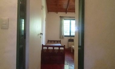 venta de Casa 4 amb, cochera, pileta, sobre lote 1500m2 en Del Viso