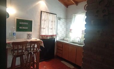 venta de Casa 4 amb, cochera, pileta, sobre lote 1500m2 en Del Viso