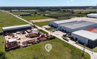 Depósito 2150 m2 en Alquiler más 150 m2 Oficinas, en Parque Industrial Ruta 6, Los Cardales