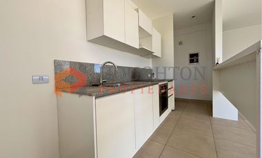 Duplex 3 ambientes en alquiler con COCHERA en LAGO DEL SENDERO
