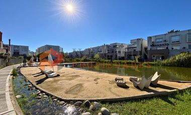 Duplex 3 ambientes en alquiler con COCHERA en LAGO DEL SENDERO