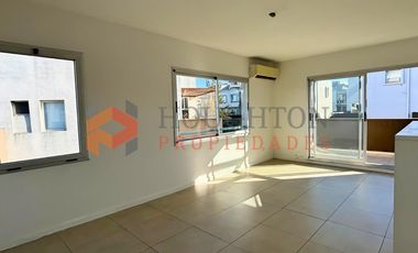 Duplex 3 ambientes en alquiler con COCHERA en LAGO DEL SENDERO