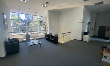 LOCAL EN LOMAS DE ZAMORA