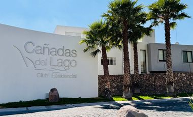 Casa amplia en renta Cañadas del Lago