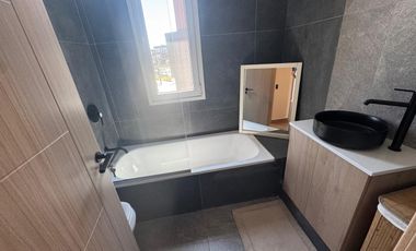 Departamento en alquiler,  Duplex 3 dormitorios con Terraza y parrilla