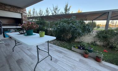 Alquiler 2 ambientes con jardin La Balconada