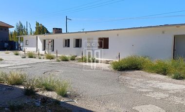 Alquiler de PREDIO con GALPON, Oficinas y Playa de maniobras sobre  RUTA 7 - CENTENARIO
