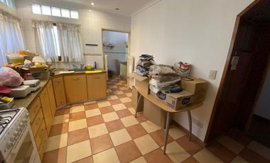 Casa 5 ambientes en alquiler en Lomas de Zamora