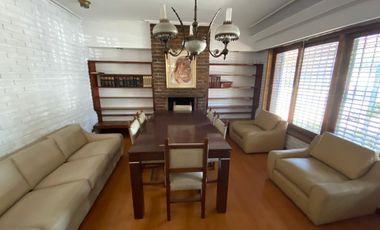Casa 5 ambientes en alquiler en Lomas de Zamora
