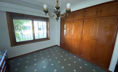 Casa 5 ambientes en alquiler en Lomas de Zamora