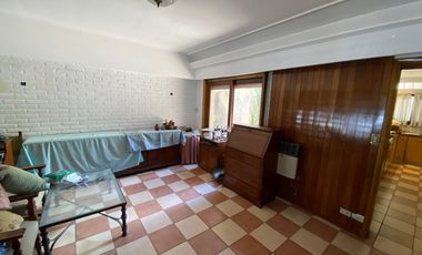 Casa 5 ambientes en alquiler en Lomas de Zamora