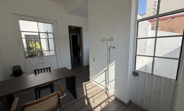 CASA DE ÉPOCA EN VENTA  EN LA ROMA NORTE!!