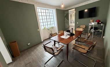 CASA DE ÉPOCA EN VENTA  EN LA ROMA NORTE!!