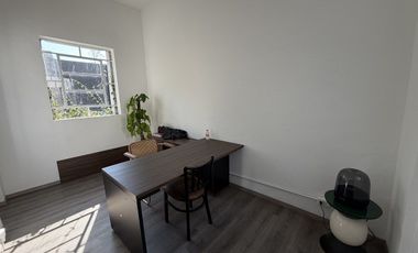 CASA DE ÉPOCA EN VENTA  EN LA ROMA NORTE!!
