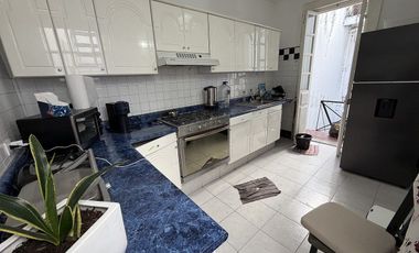 CASA DE ÉPOCA EN VENTA  EN LA ROMA NORTE!!