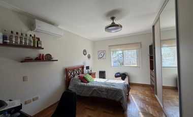 Casa de 4 dormitorios en Villa Los Alamos
