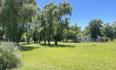 Quinta en Venta 6 Ambientes en Barrio La Esperanza, Lujan
