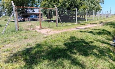 Quinta en Venta 6 Ambientes en Barrio La Esperanza, Lujan