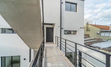 Venta - PH - 2 ambientes - A estrenar - Balcón - San José