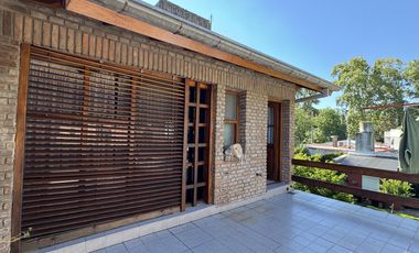 Casa en venta en Don Toracuato apta credito