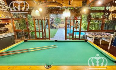 Venta- Hermoso Chalet - 3 dormitorios -  Fondo con pileta y quincho - Lanús Este